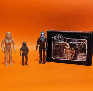 Cheesecake Customs - Holiday Special Wookie Family Action Figure Boxset