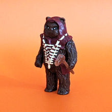 Load image into Gallery viewer, Cheesecake Customs - Caravan Of Courage Chukha-Trok  3.75&quot; Action Figure