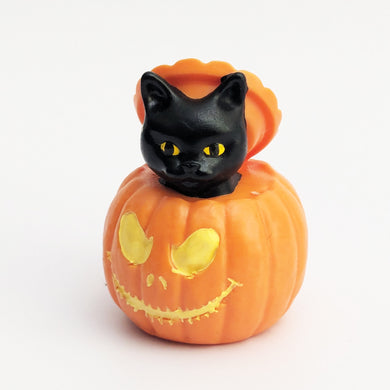 NeMA Studios - Pocket Horror - Tippi in a Pumpkin